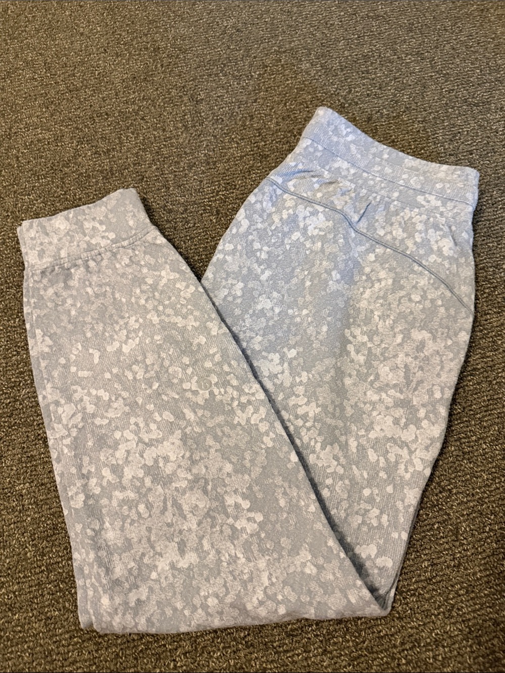 lululemon athletica Light Gray Speckled Jogger Pants